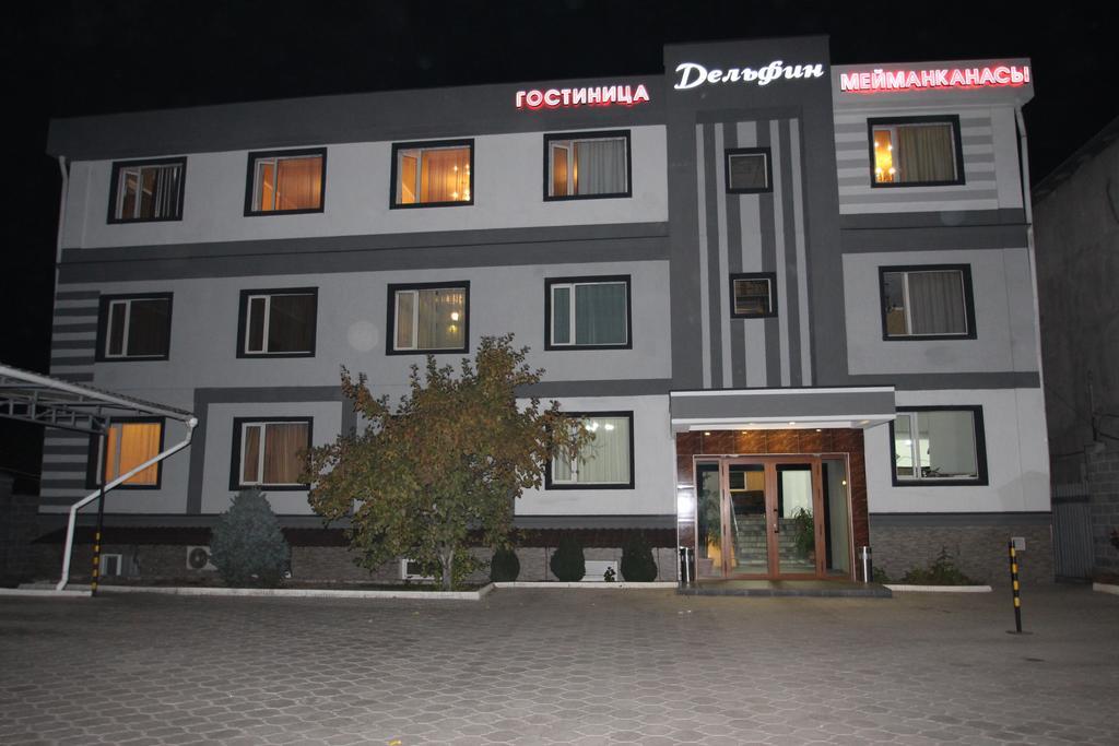 بيشكيك Delphin Guest House المظهر الخارجي الصورة